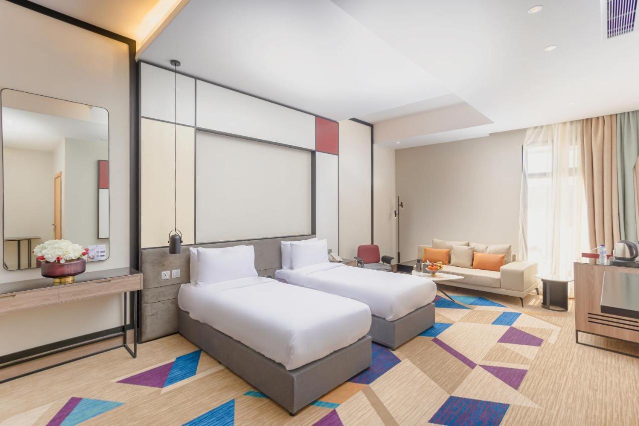 סקאקה Ewaa Express Hotel - Al Jouf מראה חיצוני תמונה